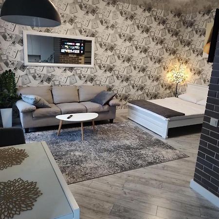 Просторі Lux Апартаменти На Центральному Проспекті, Великий Smart Tv,Преміум-Підписки Youtube Та Онлайн-Кінотеатрів , Кавомашина, Відкритий Балкон, Звітні Документи Krywyj Rih Exterior foto