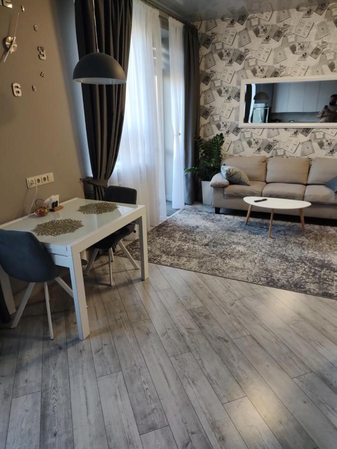 Просторі Lux Апартаменти На Центральному Проспекті, Великий Smart Tv,Преміум-Підписки Youtube Та Онлайн-Кінотеатрів , Кавомашина, Відкритий Балкон, Звітні Документи Krywyj Rih Exterior foto